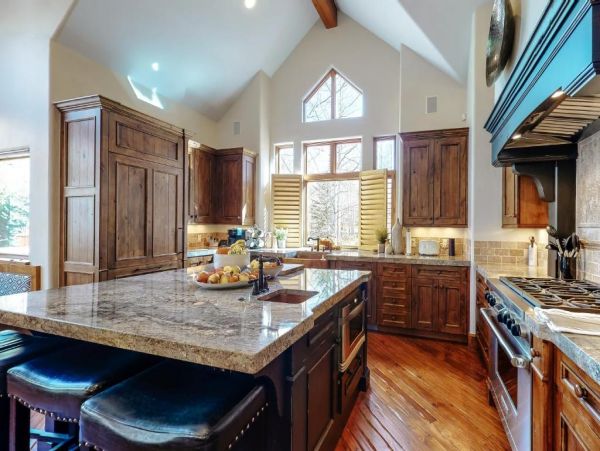 Mountain Views Vail Vacation Home With Private Spa