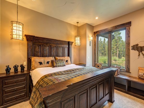 Luxury Breckenridge 5 Bedroom Home with Game Room and Views