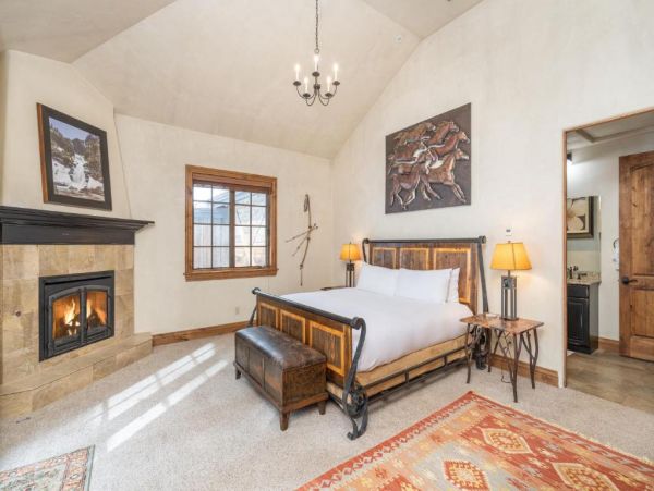 Luxury Mountain Retreat Unforgettable Getaway in Telluride