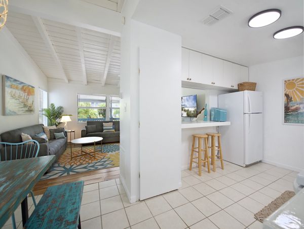 Charming Vacation Home in Fort Myers With Private Pool