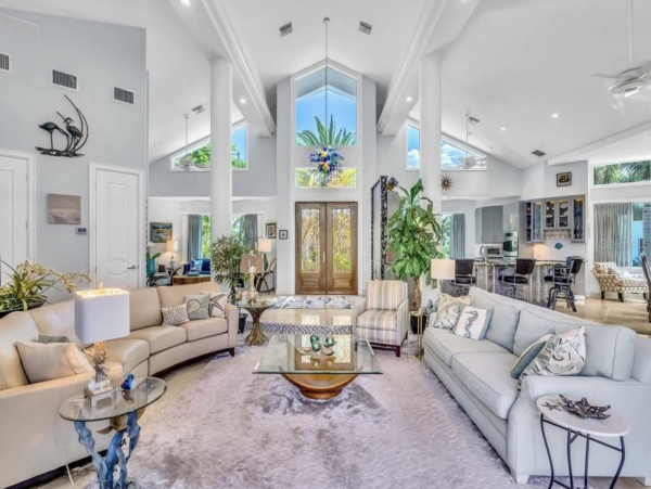 Longboat Key Canal-Front Home With Pool And Dock