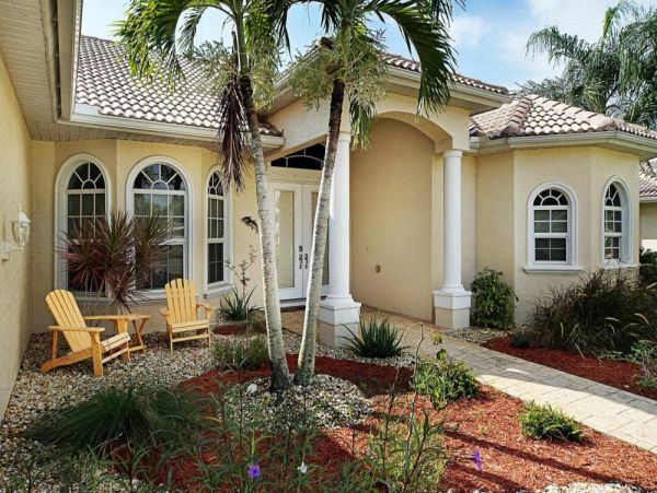 Cape Coral Vacation Home With Private Pool And Boat Dock
