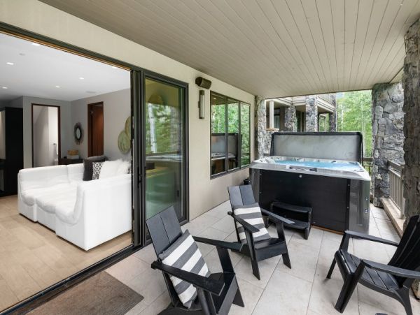 Vail Mountain View Luxury Four Bedroom Vacation Rental Home