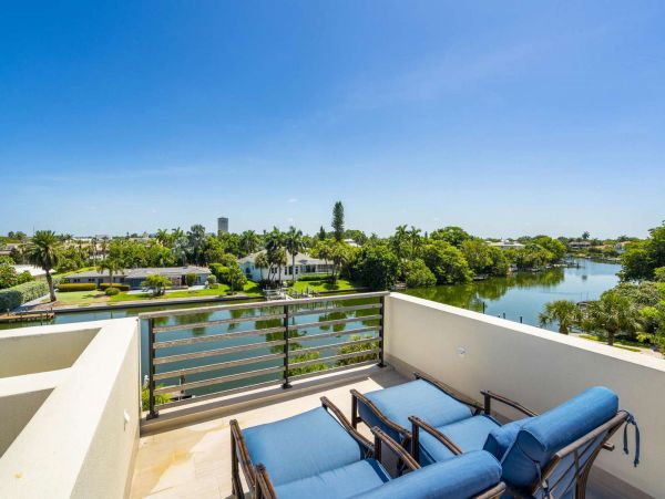Modern Sophisticated Lido Key Luxury Vacation Pool Home