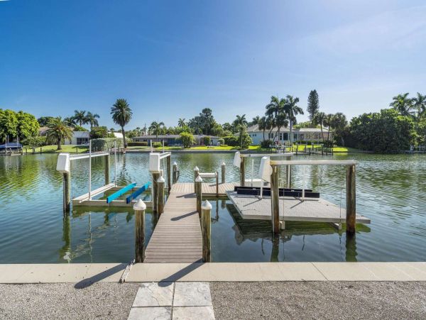 Modern Sophisticated Lido Key Luxury Vacation Pool Home