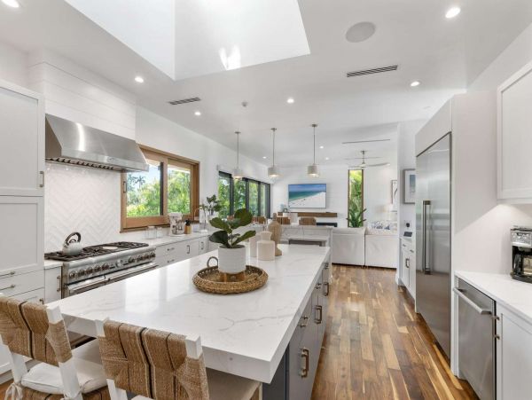 Modern Sophisticated Lido Key Luxury Vacation Pool Home