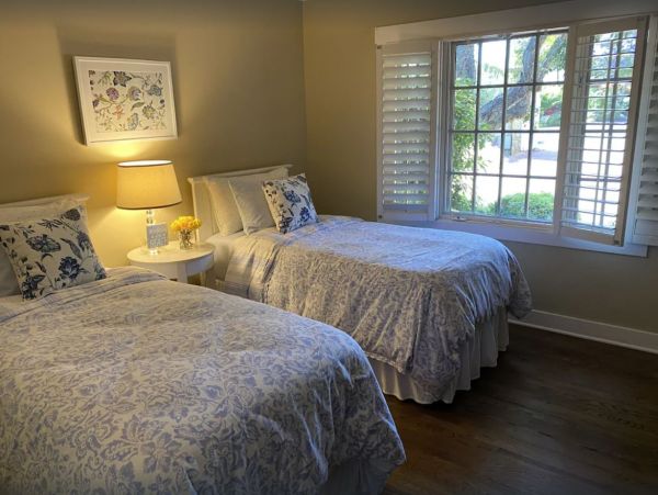 Charming Vacation Home With Private Pool 10 Guests