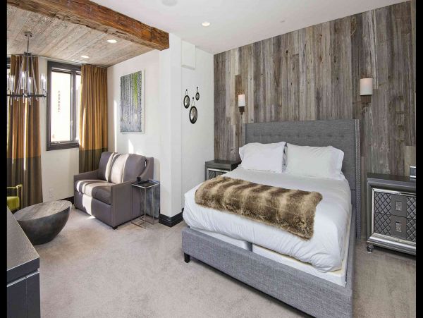 Beaver Creek 3 Bedroom Residence with Private Hot tub