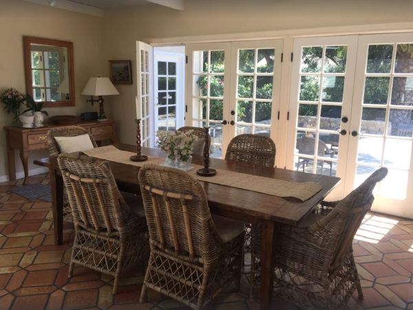 Lovely Vacation Home With Private Pool 9 Guests