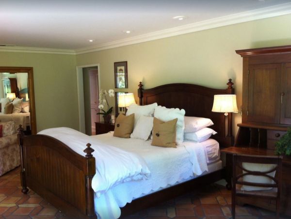 Lovely Vacation Home With Private Pool 9 Guests