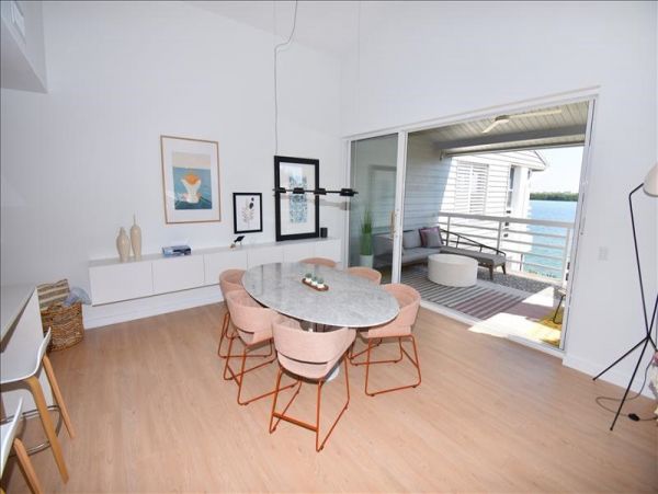 Longboat Key Vacation Condo With Pool Sleeps Six Guests