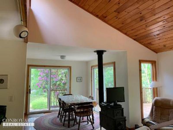Cape Cod Home 994293