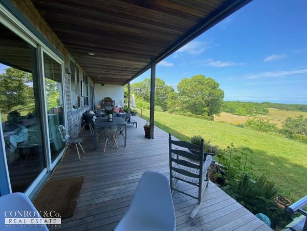 Cape Cod Home 994294