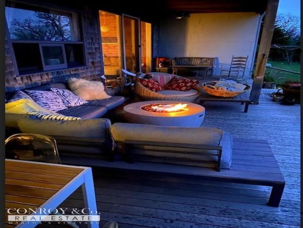 Cape Cod Home 994294