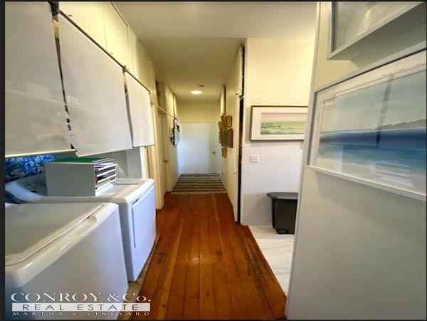 Cape Cod Home 994294