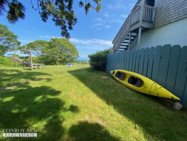 Cape Cod Home 994294