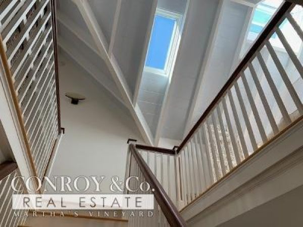 Cape Cod Home 994295
