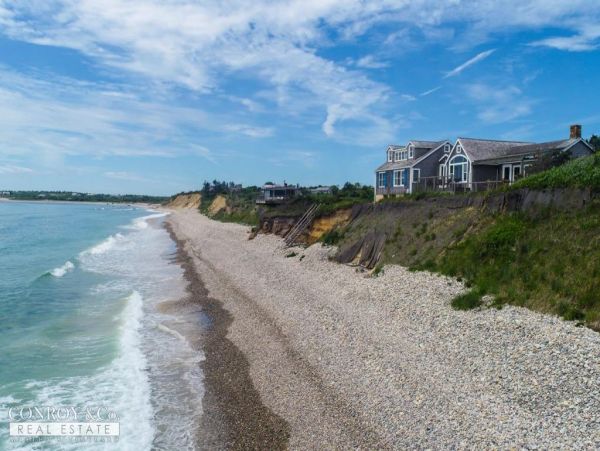 Cape Cod Home 994299