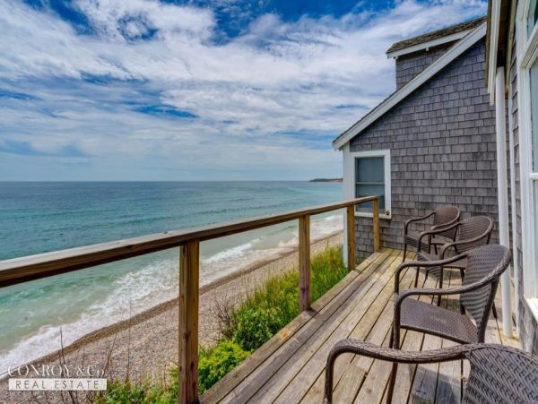 Cape Cod Home 994299