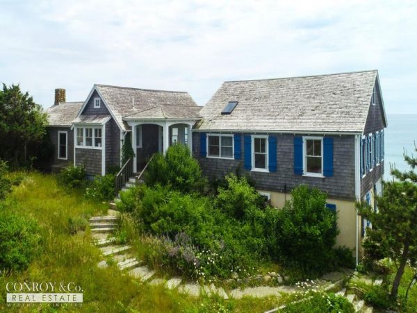 Cape Cod Home 994299