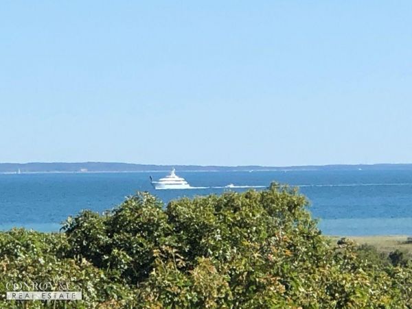Cape Cod Home 994300