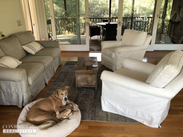Cape Cod Home 994300