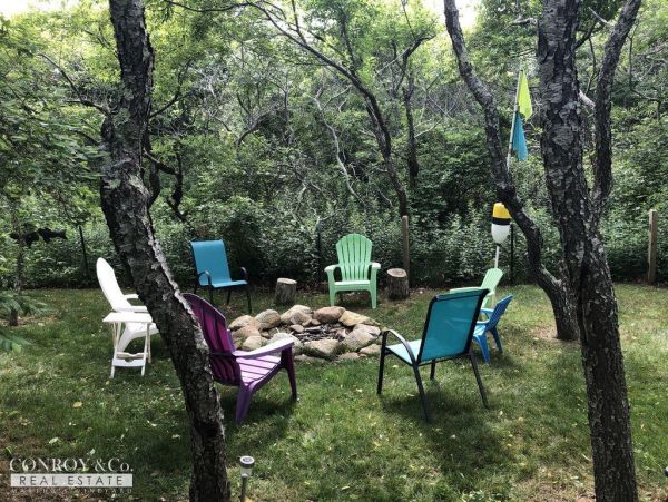 Cape Cod Home 994300