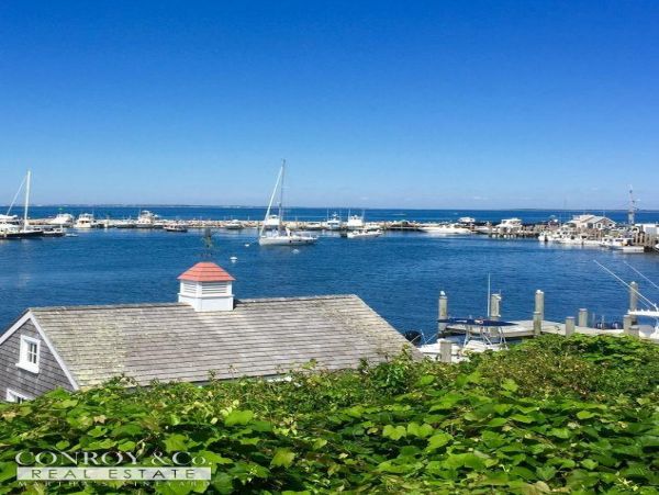 Cape Cod Home 994300