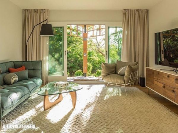 Cape Cod Home 994301