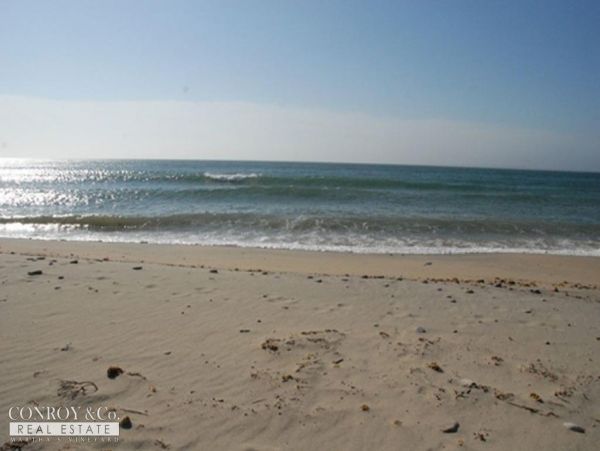 Cape Cod Home 994301