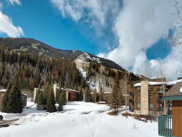 East Vail Shuttle to lift