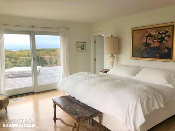 Cape Cod Home 994304