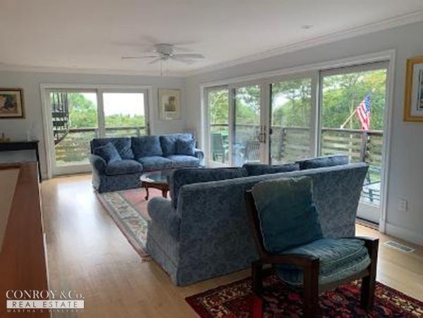Cape Cod Home 994305
