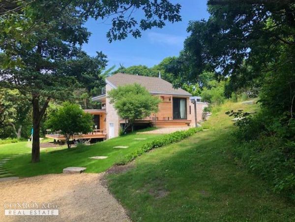 Cape Cod Home 994306