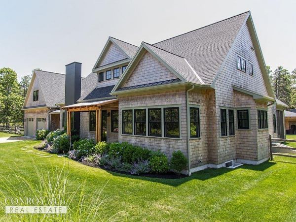 Cape Cod Home 994307