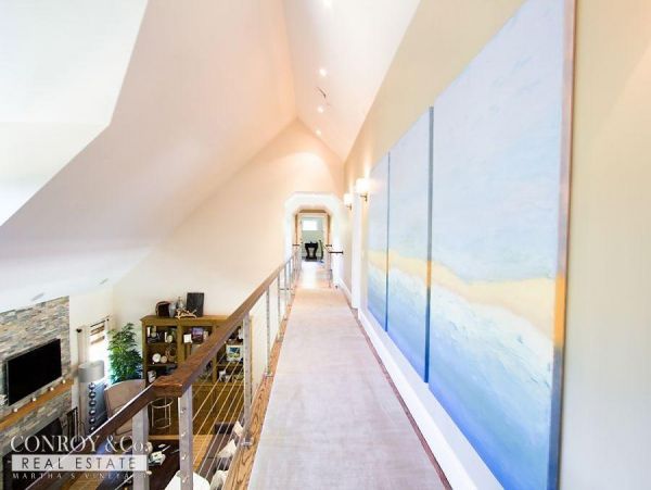 Cape Cod Home 994307