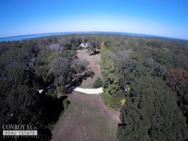 Cape Cod Home 994308