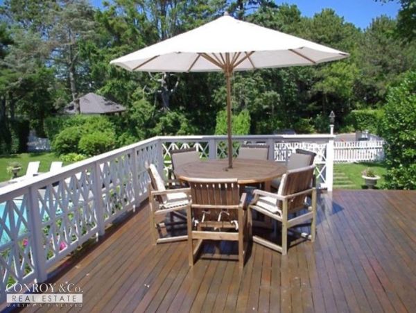 Cape Cod Home 994310