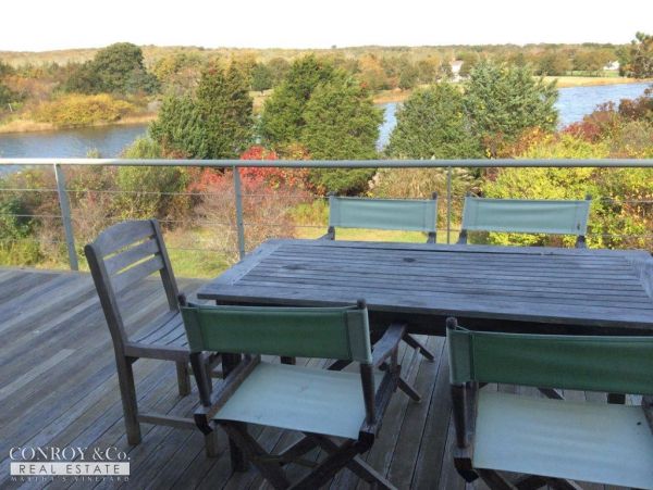 Cape Cod Home 994314