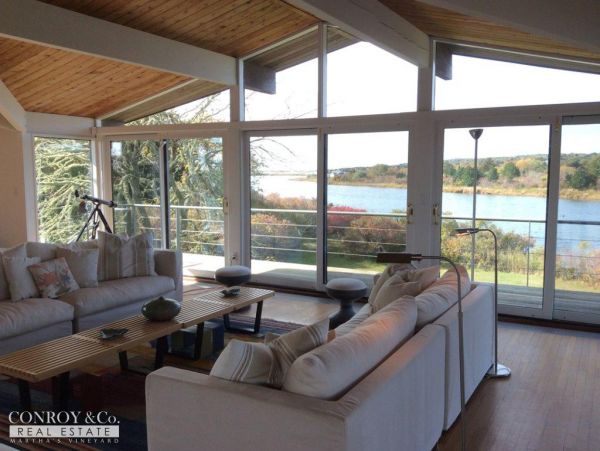 Cape Cod Home 994314