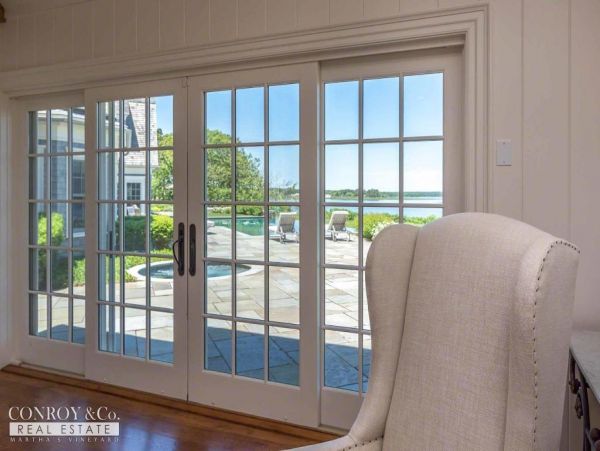 Cape Cod Home 994315