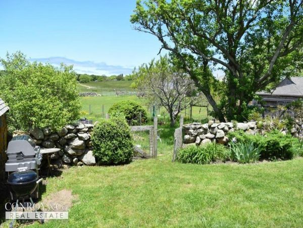 Cape Cod Home 994317