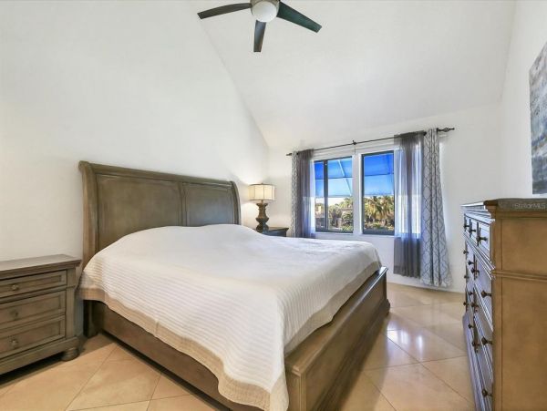 Longboat Key Waterfront Condo Sleeps 4 Guests Canal Views