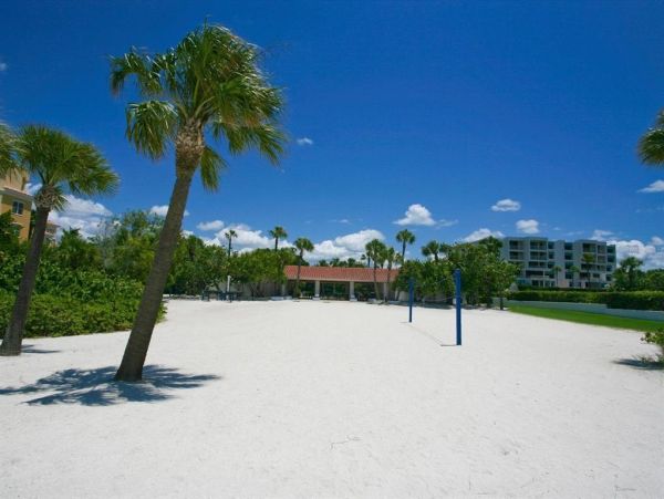 Longboat Key Waterfront Condo Sleeps 4 Guests Canal Views