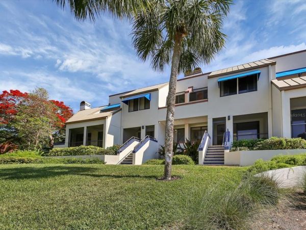 Longboat Key Waterfront Condo Sleeps 4 Guests Canal Views
