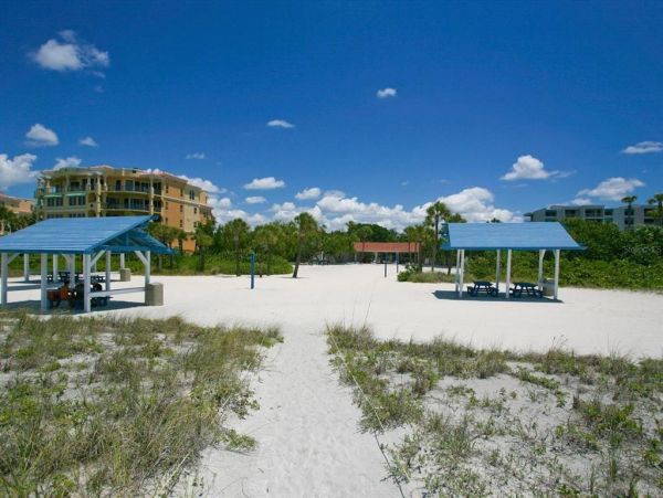 Longboat Key Waterfront Condo Sleeps 4 Guests Canal Views