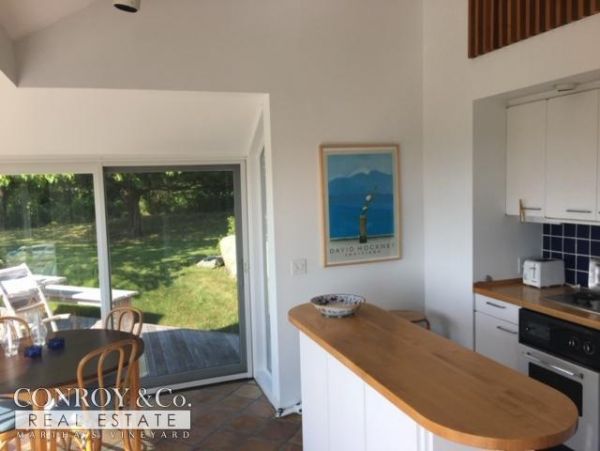 Cape Cod Home 994322