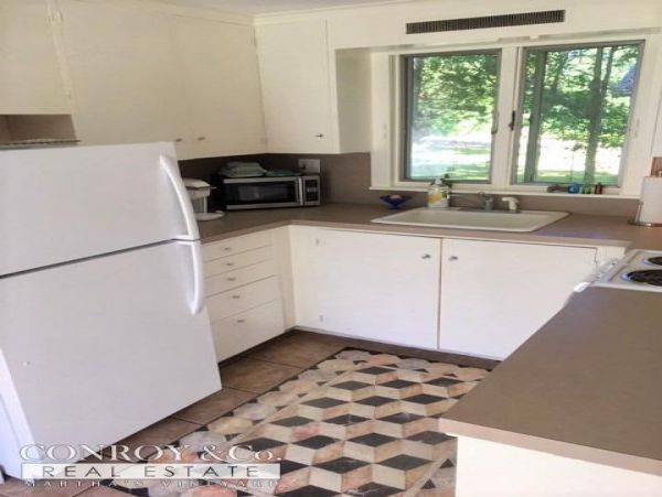Cape Cod Home 994325