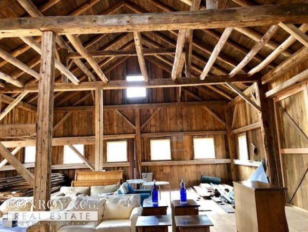 Cape Cod Home 994326