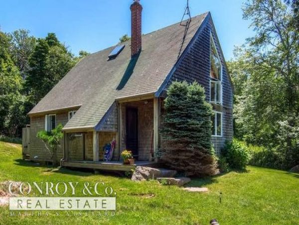 Cape Cod Home 994327